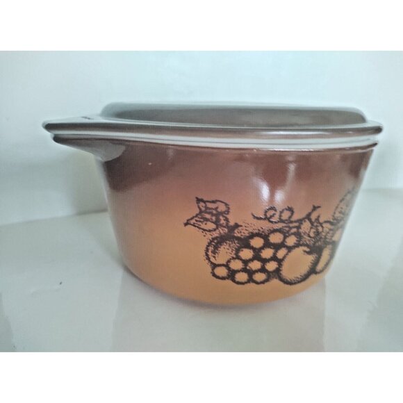 Vintage Pyrex Old Orchard Casserole Dish 473 1 Qt  Bowl w Lid - Picture 6 of 15